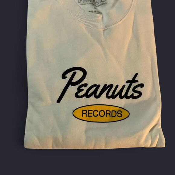 Peanuts White Sweatshirt - Picture 1 of 5